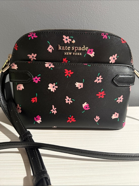 kate spade Handbags - Kate Spade New York Staci Ditsy Buds dome crossbody bag in black multi. $198